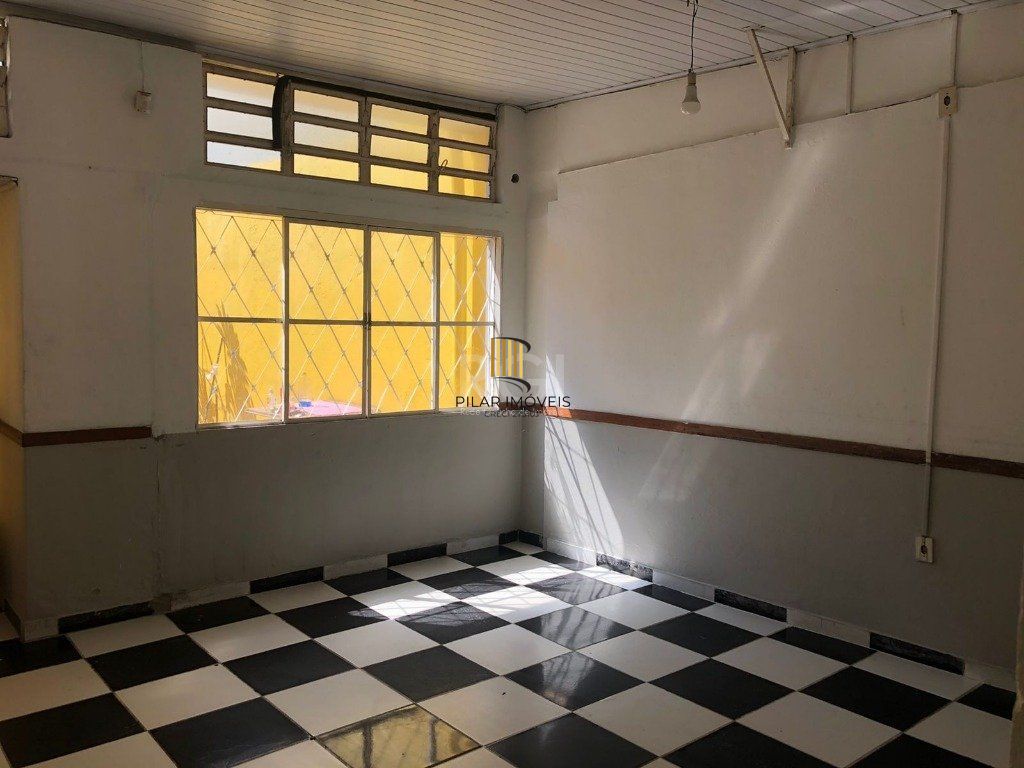 Casa 2 dormitórios no bairro Partenon