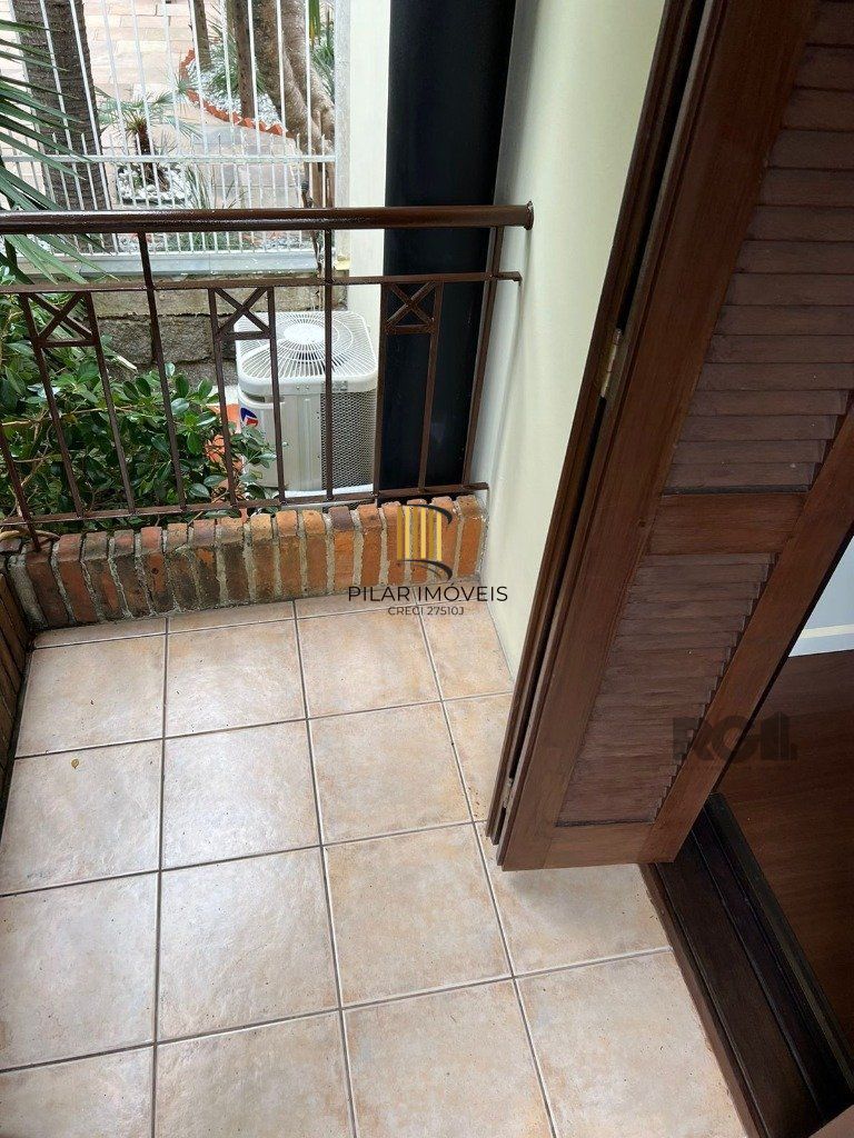 Casa de Condomínio 2 dormitórios no bairro Teresópolis
