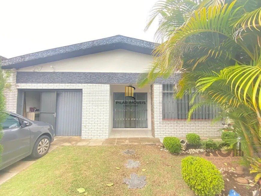 Casa de 2 dormitórios no bairro Sarandi