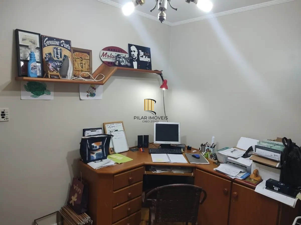 Apartamento de 3 dormitorios à venda em Higienópolis, Porto Alegre.