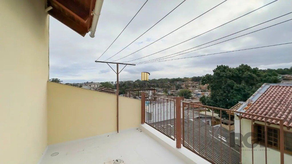 Casa com 4 quartos no bairro nonoai
