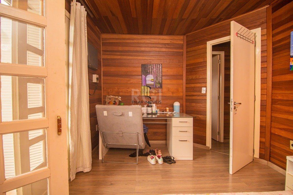 Casa 3 Dormitório(s) Bairro Jardim São Pedro