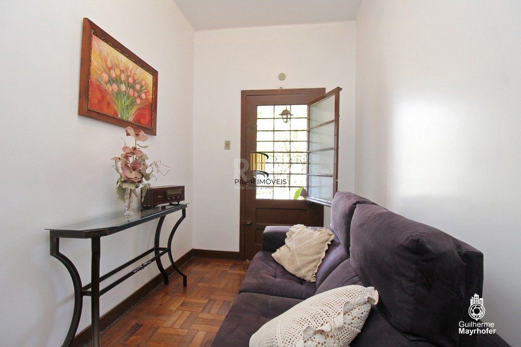Casa para Venda - 212m², 3 dormitórios, 2 vagas - Medianeira