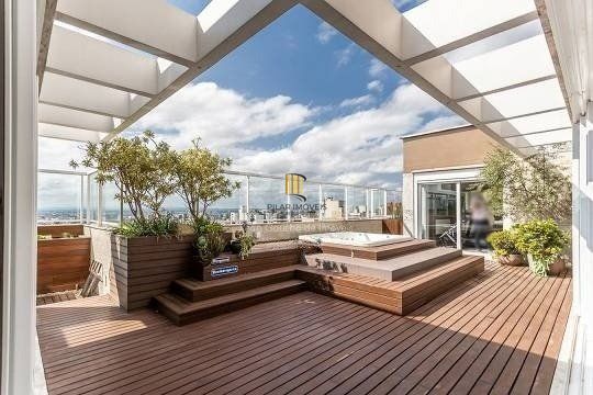Cobertura para Venda - 626m², 6 dormitórios, sendo 6 suites, 7 vagas - Rio Branco