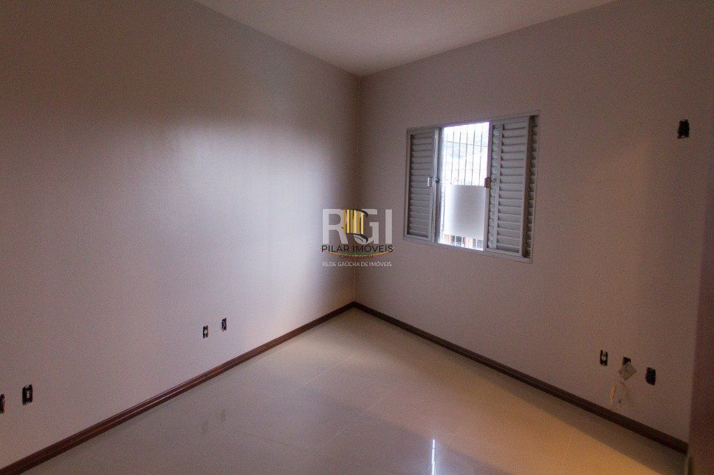 Casa para Venda - 900m², 5 dormitórios, sendo 2 suites, 5 vagas - Vila Nova