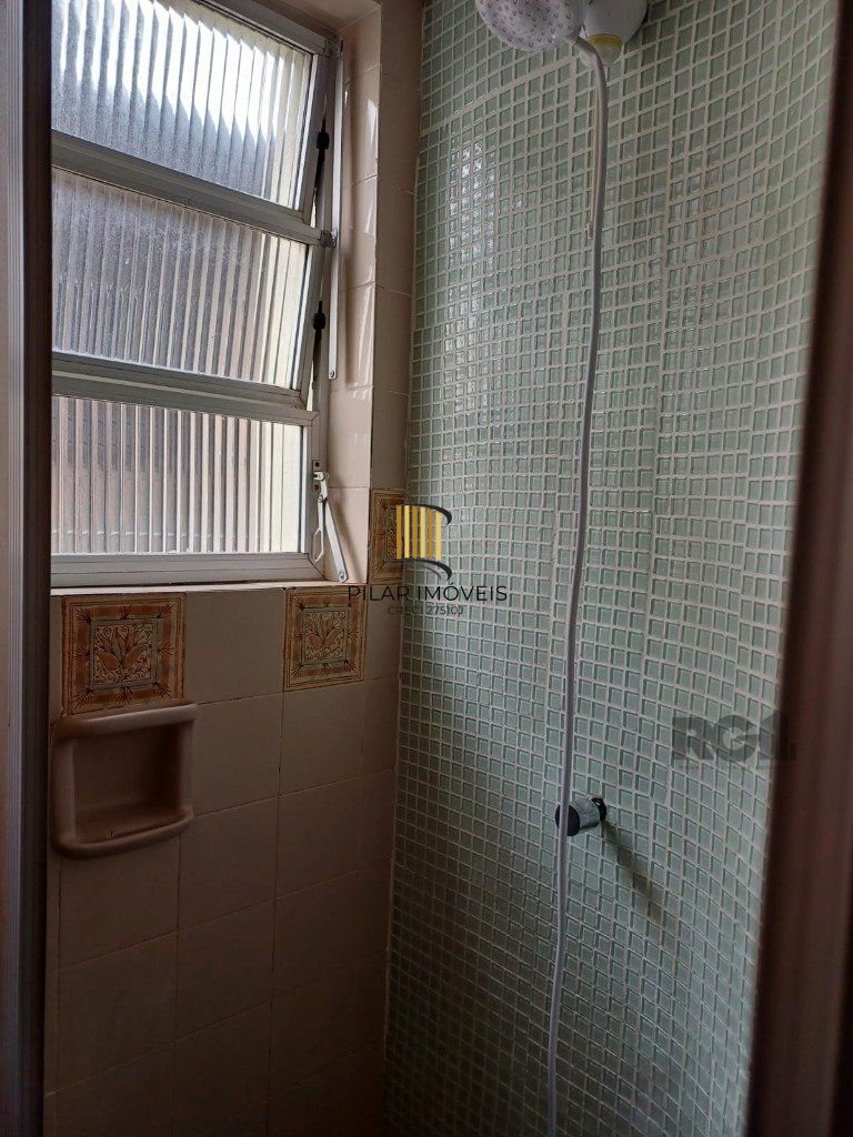 Apartamento 2 dormitórios no bairro Glória