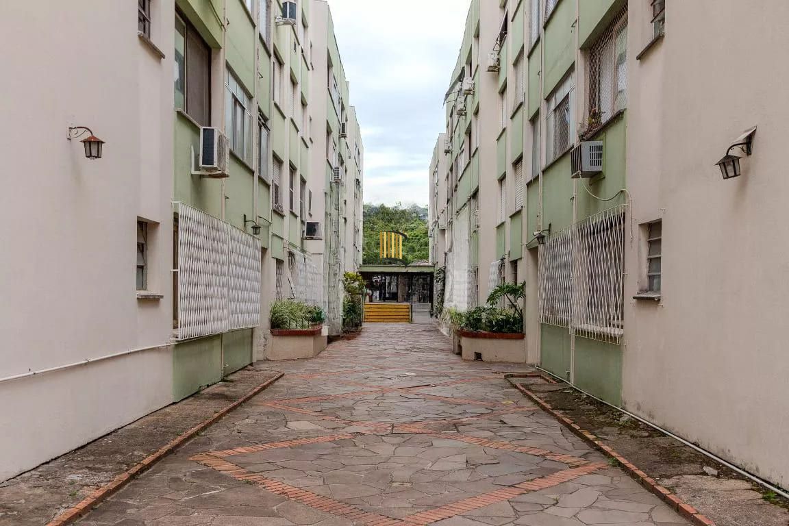 Apartamento de 1 dormitório a venda no Bairro Teresópolis - Porto Alegre
