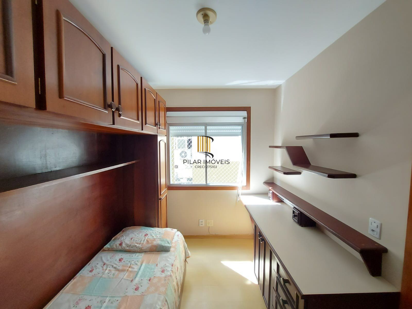 Apartamento de 3 dormitórios á venda no Bairro Jardim Do Salso, Porto Alegre