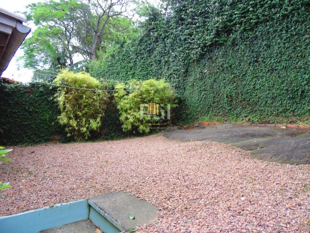 Casa Condominio para Venda - 190.4m², 3 dormitórios, sendo 1 suites, 4 vagas - Nonoai