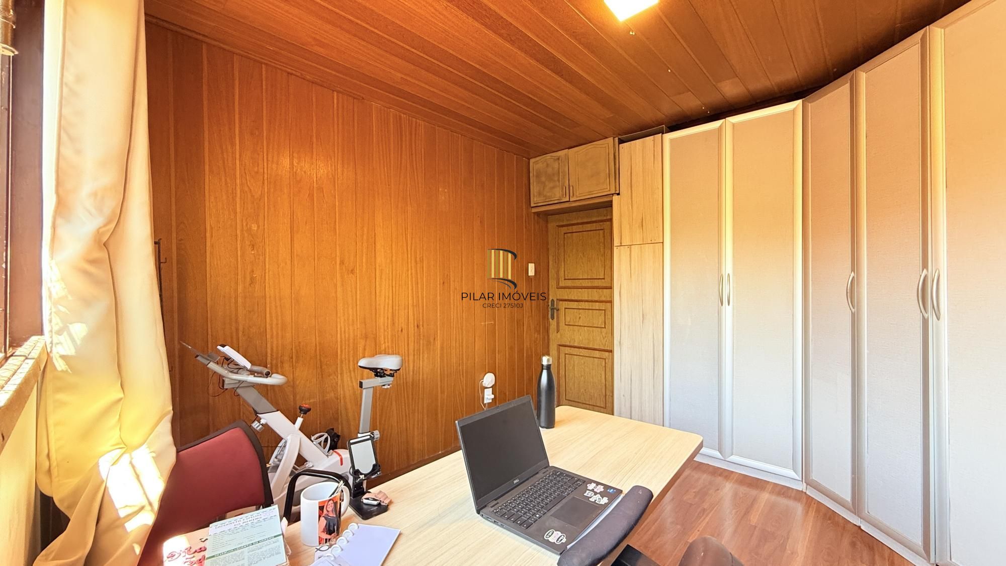 Casa 4 dormitórios no bairro Teresópolis