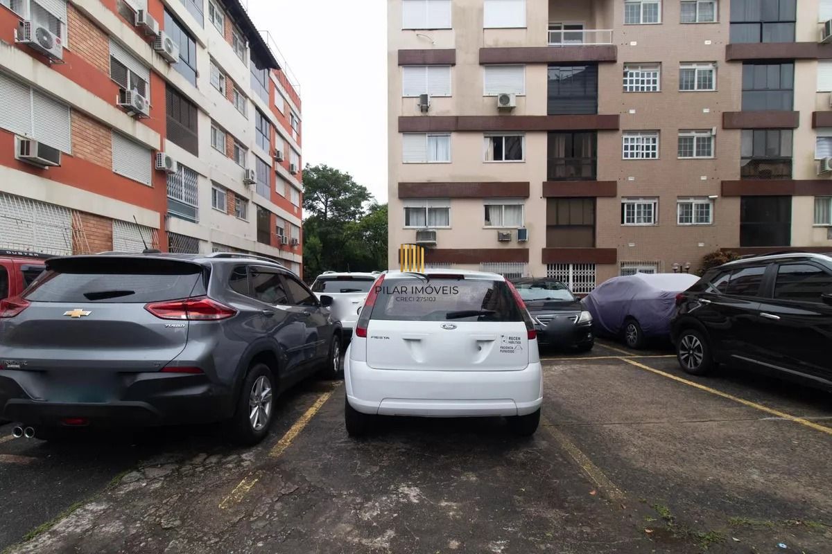 Apartamento com 03 dormitorios na Cavalhada -Porto Alegre/RS