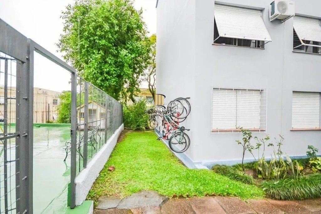 Apartamento de 2 dormitórios no bairro Cristal
