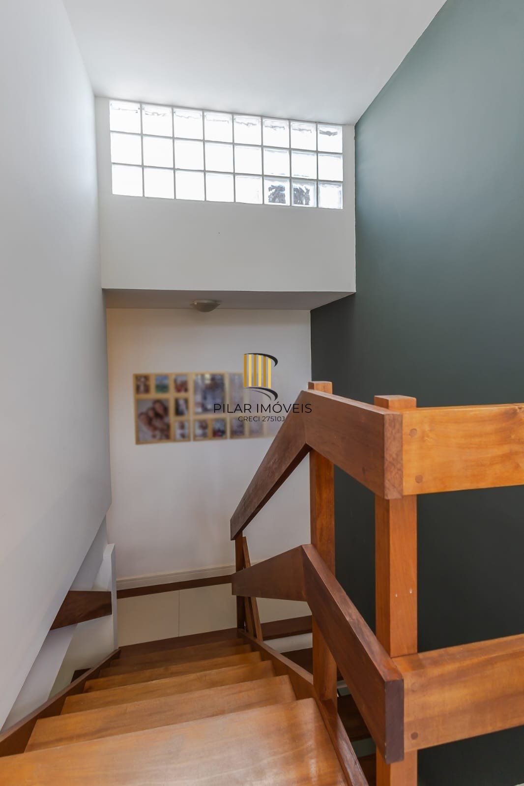 Casa em Condomínio com 3 quartos, 3 vagas e 184m² para vender por R$ 1.180.000 Rua Adriano Pereira Da Silva - Vila Nova, Porto Alegre