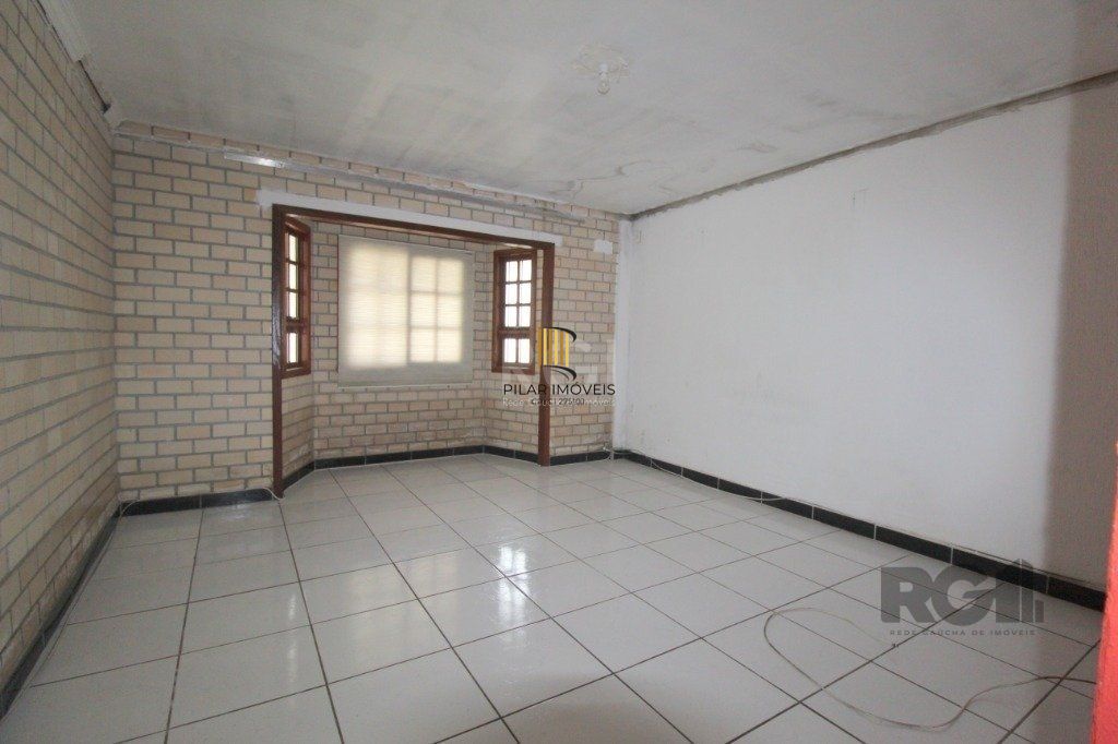 Casa 3 Dormitório(s) Bairro Teresópolis