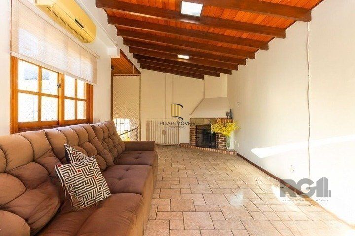 Cobertura com 2 quartos e 128m² à venda em Mont Serrat, Porto Alegre.