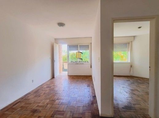 Apartamento 1 Dormitório, 1 vaga de garagem coberta, Bairro Passo Da Areia, Porto Alegre/RS