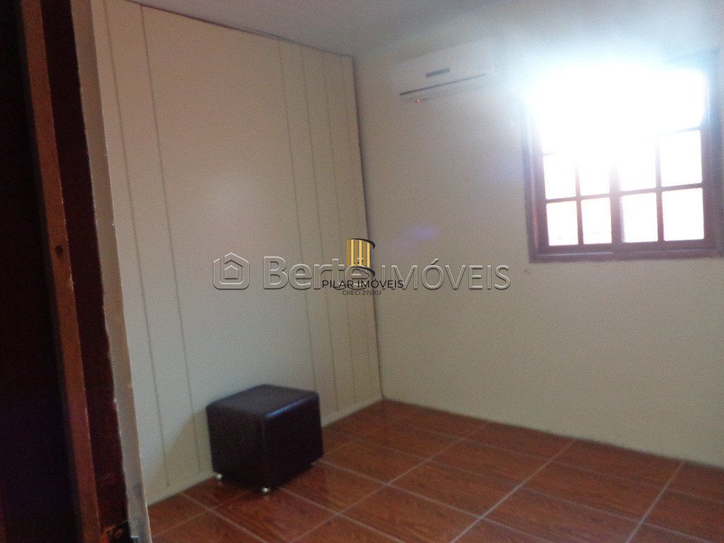 Casa para Venda - 101.25m², 4 dormitórios, 1 vaga - Campo Novo
