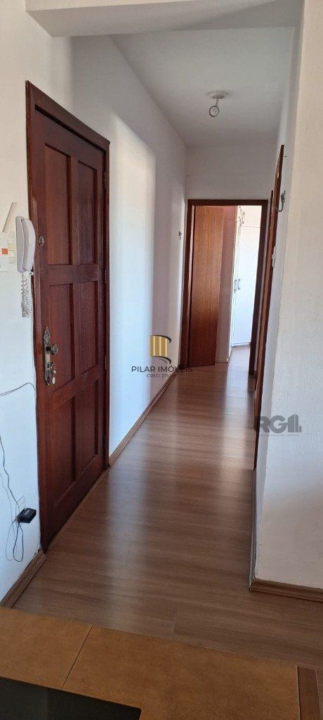 Apartamento 2 dormitórios no bairro Azenha