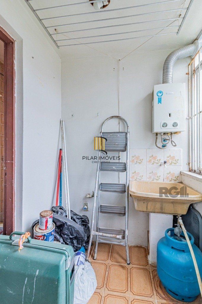 Apartamento de 2 dormitórios no bairro Glória