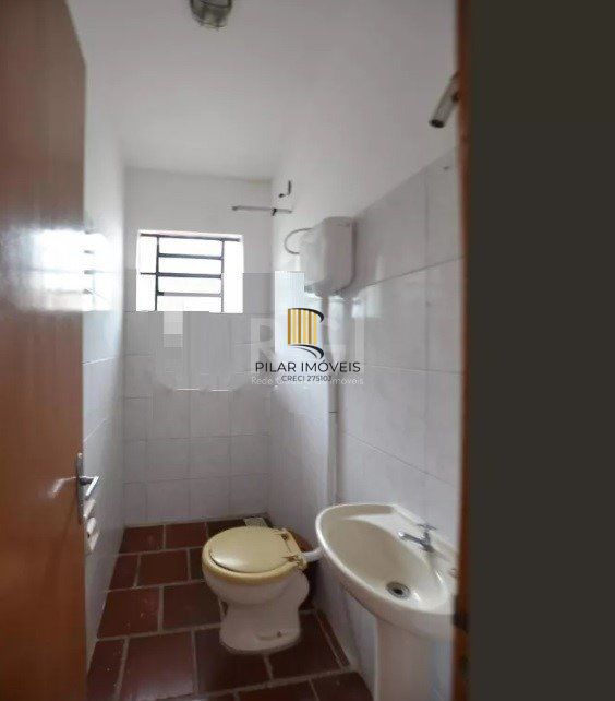 Casa para Venda - 267m², 4 dormitórios, sendo 1 suites, 2 vagas - Tristeza