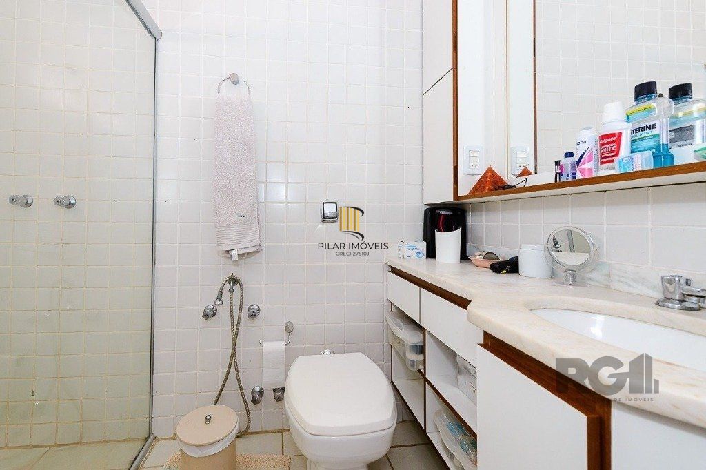 Casa em Condomínio à venda com 4 quartos 319 m²  Rua Manoel Leao, Pedra Redonda, Porto Alegre
