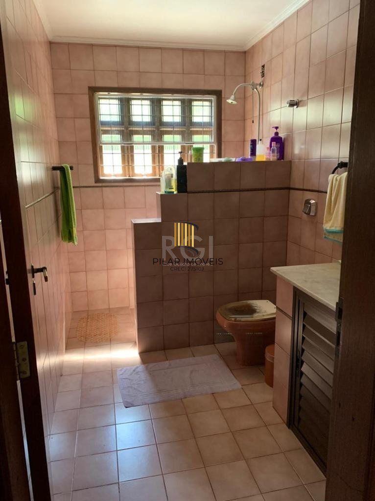 Casa para Venda - 140m², 2 dormitórios, sendo 1 suites, 2 vagas - Medianeira