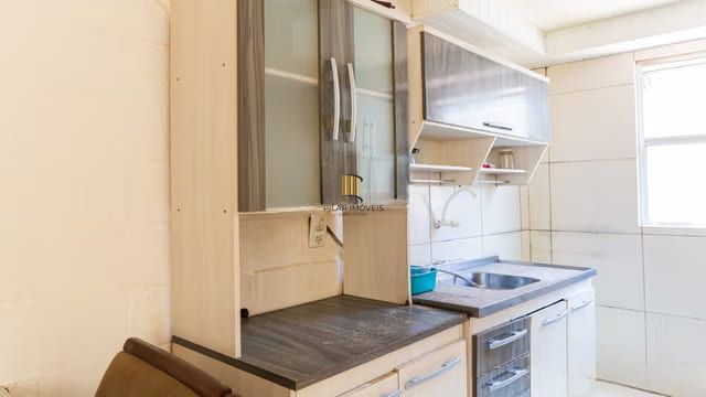 Apartamento de 2 dormitórios à venda no Bairro Partenon, Porto Alegre.