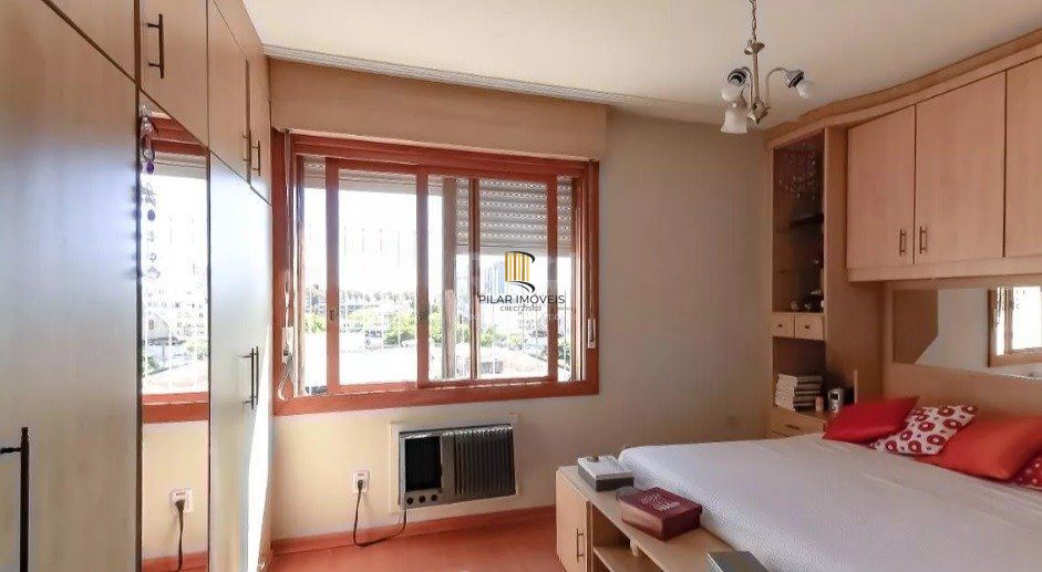 Cobertura para Venda - 189m², 4 dormitórios, sendo 2 suites, 2 vagas - Farroupilha