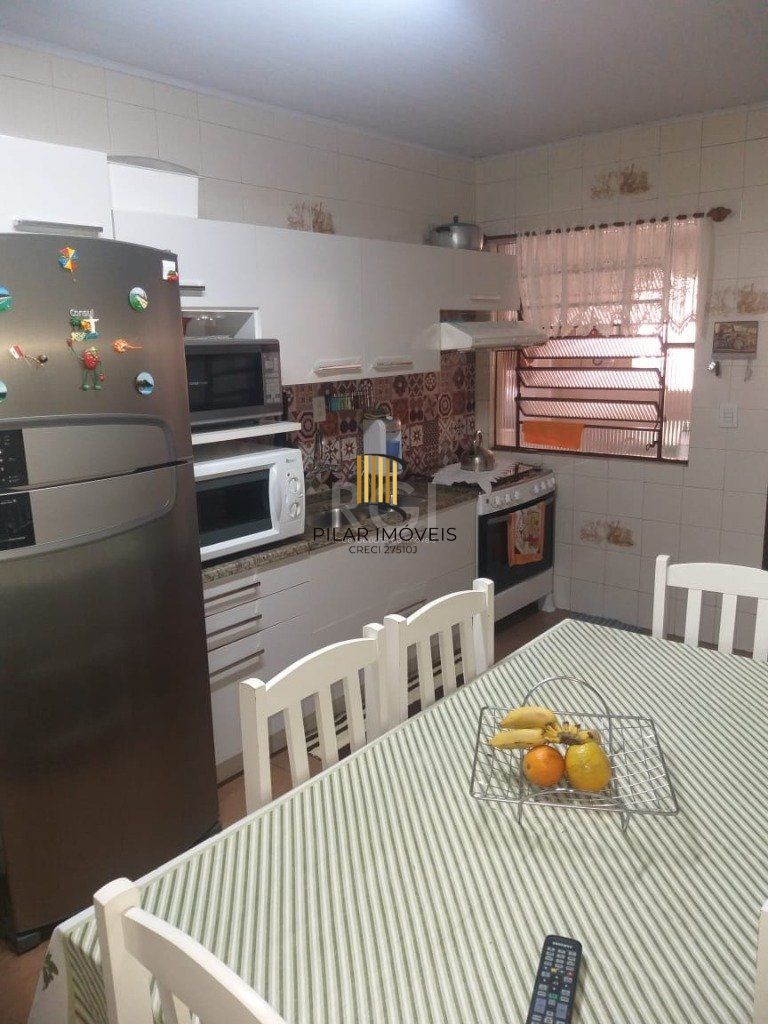 Casa para Venda - 95m², 2 dormitórios, 1 vaga - Vila Nova