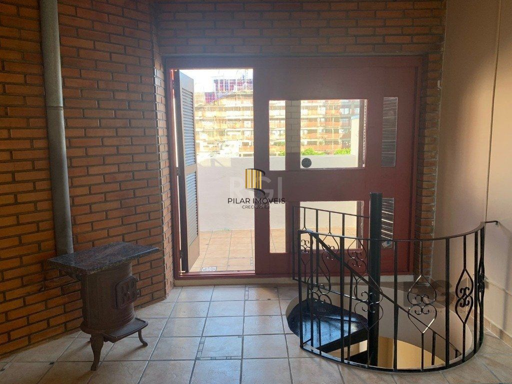 Cobertura 79m² - 1 dormitório no bairro Cidade Baixa