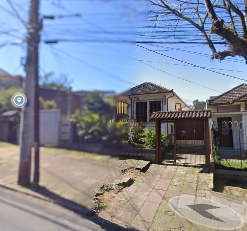 Casa de 03 dormitorios  com patio e garagem no bairro Teresopolis