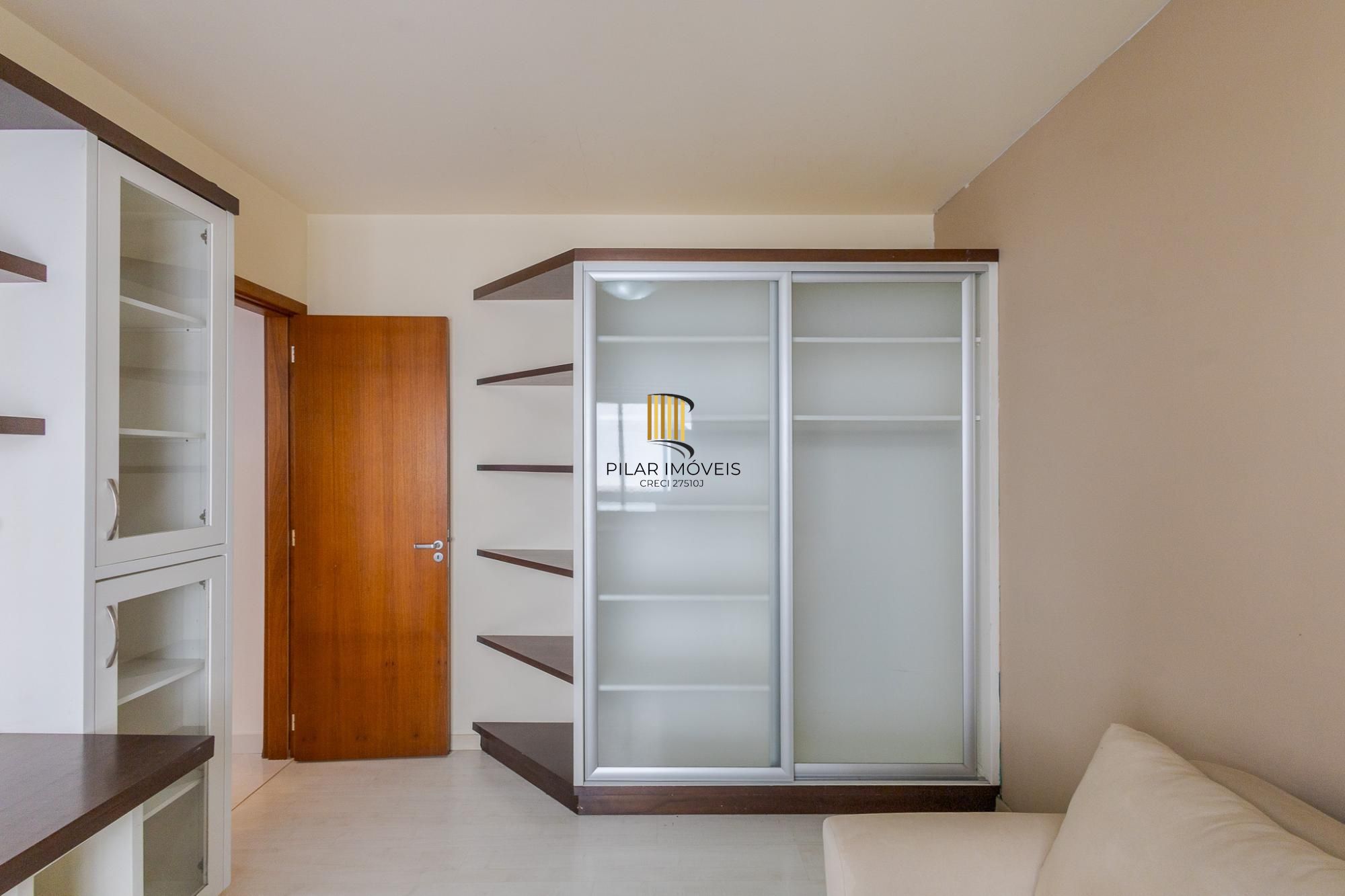 **Apartamento Mobiliado à Venda no bairro Bela Vista em Porto Alegre, RS**