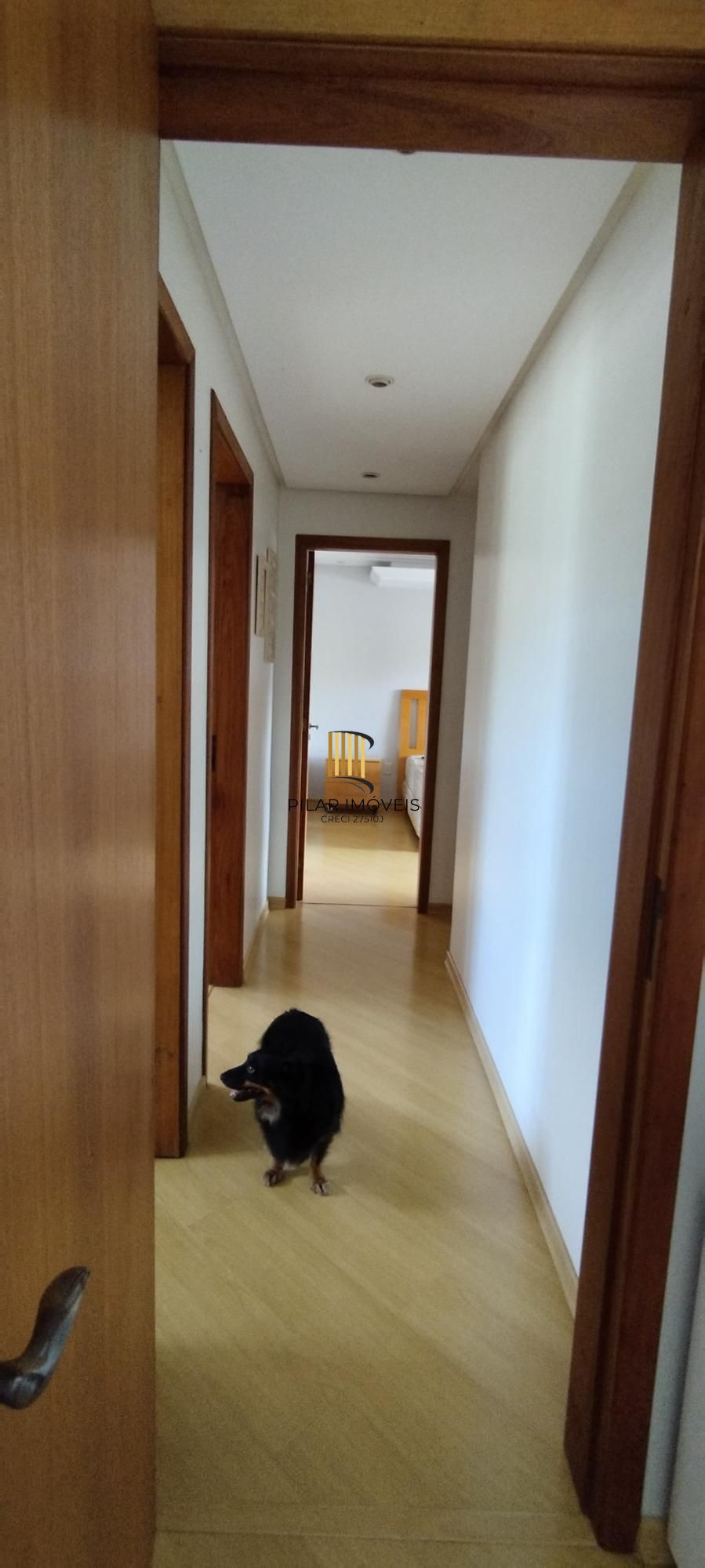 Casa 348m², 4 dormitórios, 2 vagas no bairro Nonoai