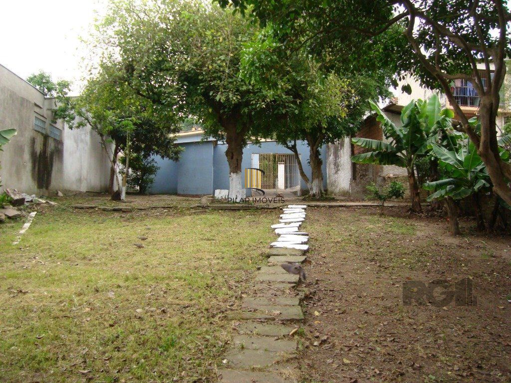 Casa 2 dormitórios no bairro Teresópolis