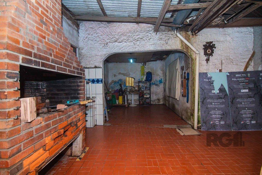 Casa 3 Dormitório(s) Bairro Sarandi