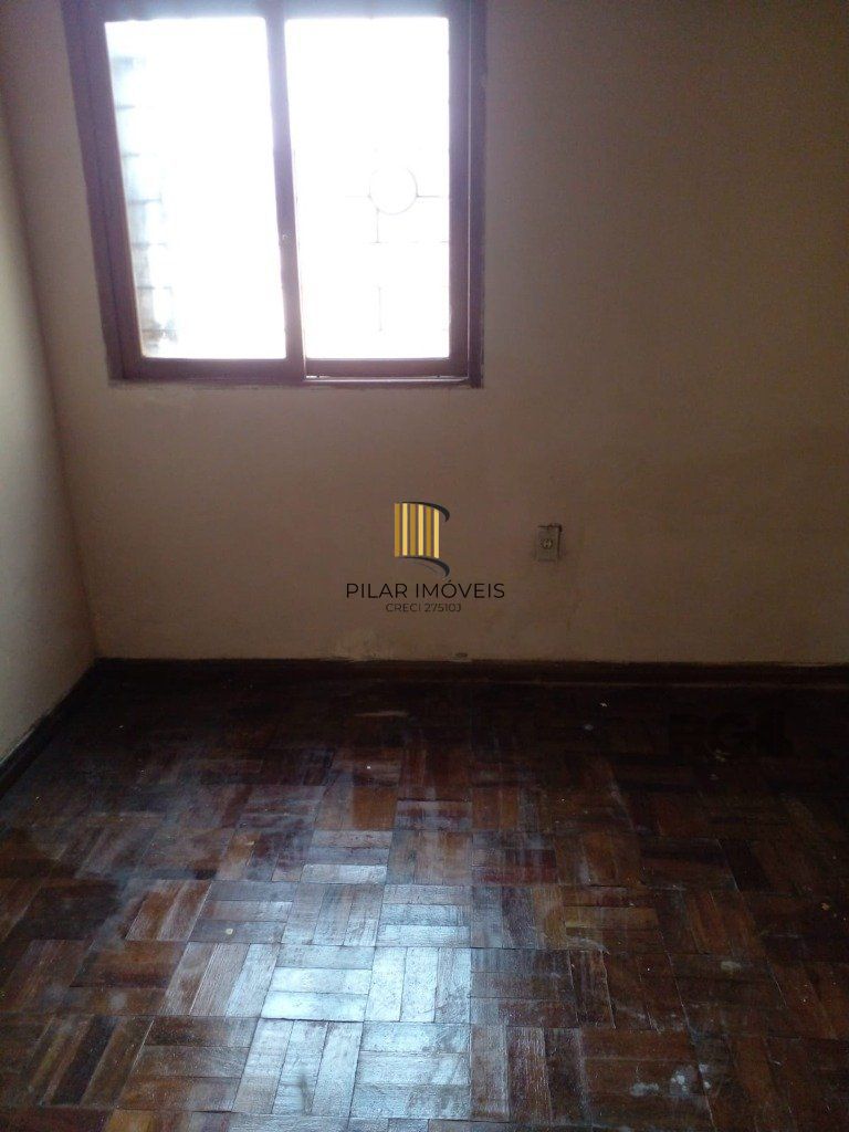 Casa para Venda - 146m², 4 dormitórios, 4 vagas - Cavalhada