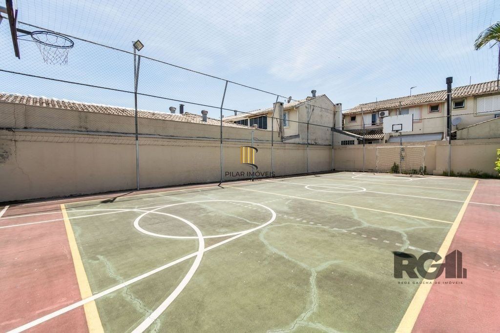 Casa em condomínio, 77m², 2 dormitórios e 2 vagas no bairro Humaitá