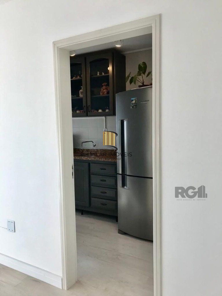Apartamento 58m² - 2 dormitórios e 1 vaga no bairro Santa Maria Goretti