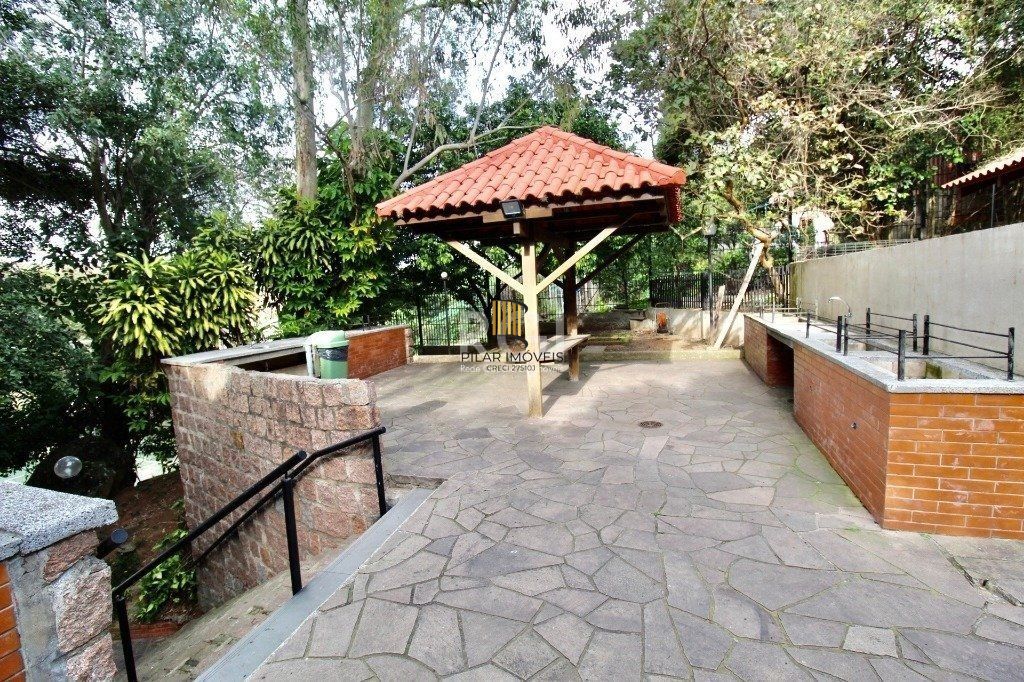 Apartamento para Venda - 71.85m², 2 dormitórios, 1 vaga - Teresópolis