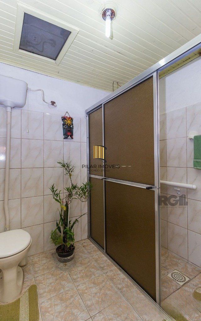 Casa de 127m², bairro menino deus