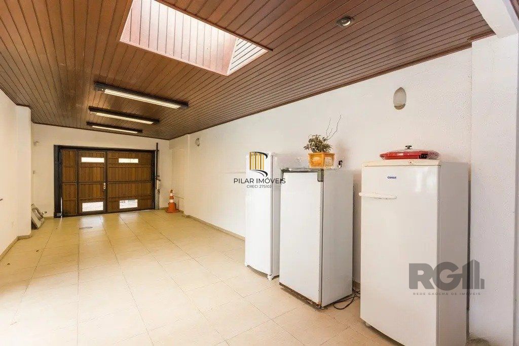 Casa com 3 dormitórios no bairro Jardim Lindóia