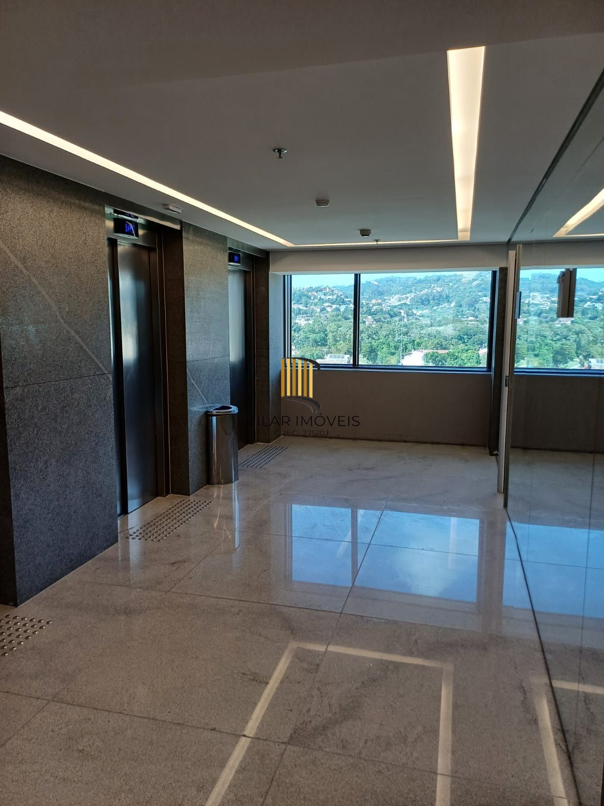 Sala Comercial 1 dormitório no bairro Teresópolis