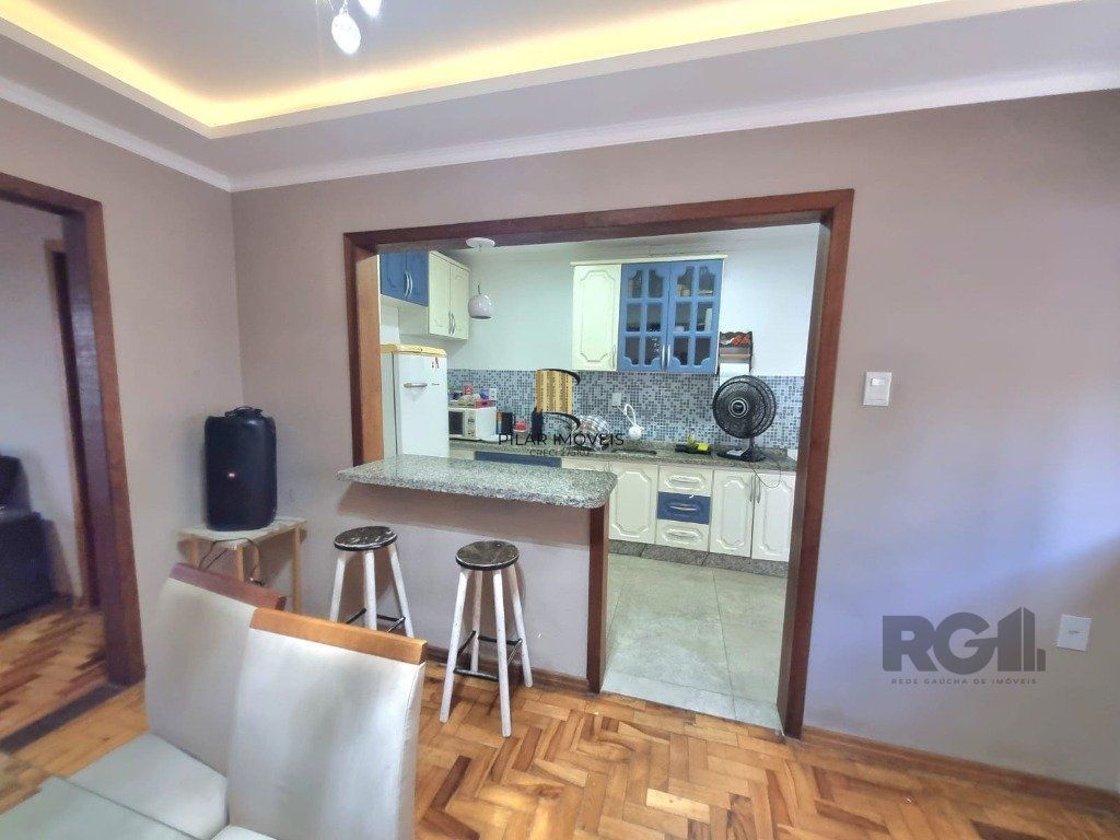 Casa 3 dormitórios no bairro Teresópolis