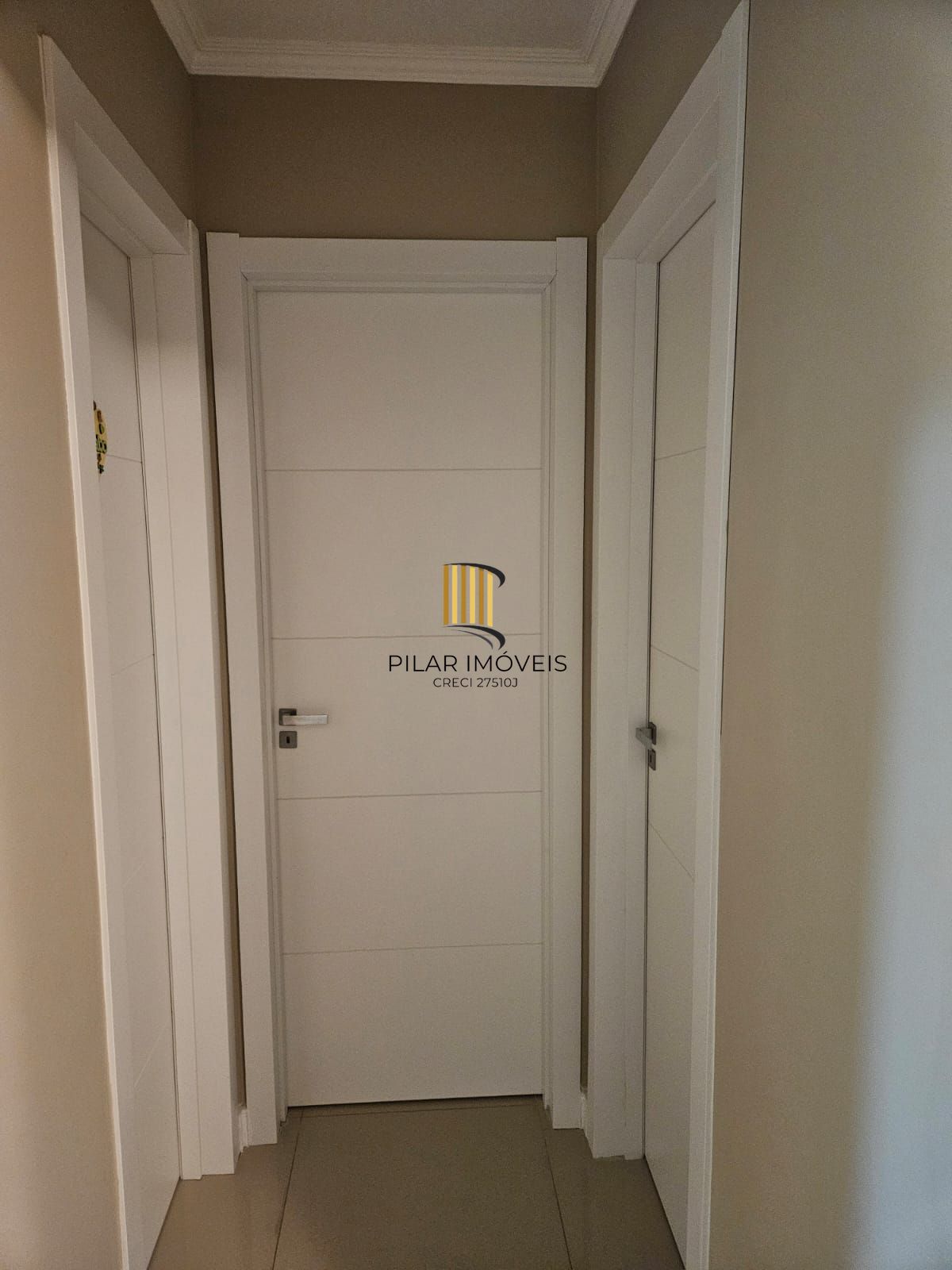 Apartamento 2 dorms à venda Rua Xavier da Cunha, Nonoai - Porto Alegre