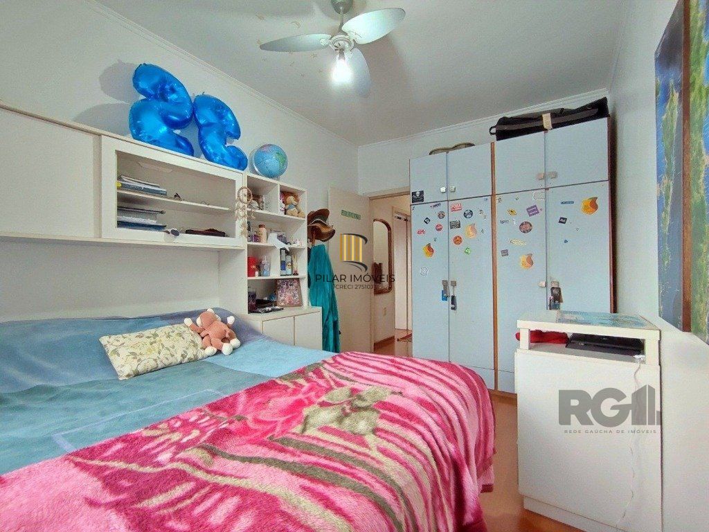Casa 4 quartos no bairro Partenon, em Porto Alegre