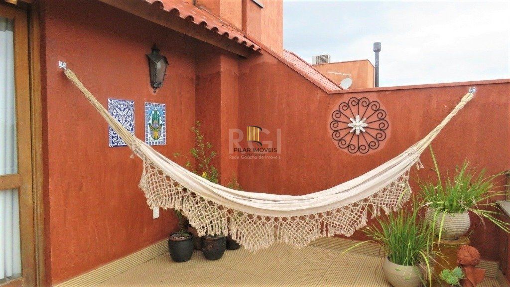 Casa Condominio para Venda - 404.59m², 3 dormitórios, sendo 1 suites, 2 vagas - Cristal