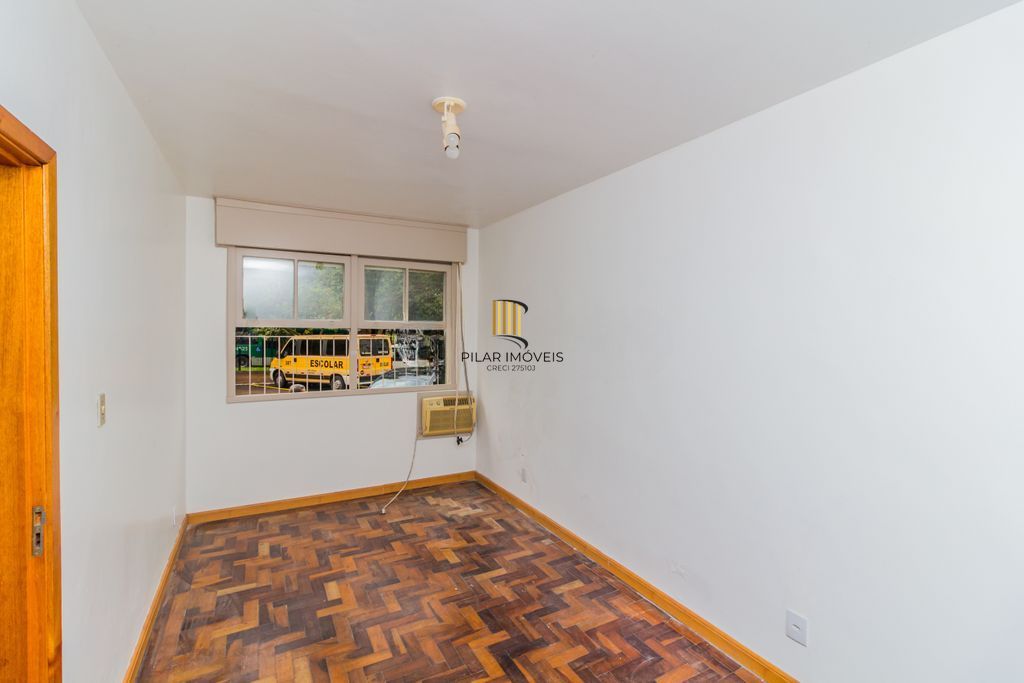 Apartamento Térreo 2 dorms à venda Rua Felizardo Furtado, Petrópolis - Porto Alegre