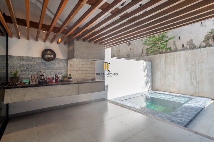 Casa 3 dormitórios no bairro Jardim Isabel