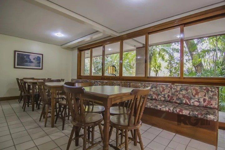 Apartamento para Venda - 77m², 2 dormitórios, 1 vaga - Teresópolis