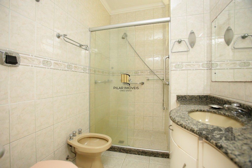 Casa 3 dormitórios no bairro Jardim  Botânico